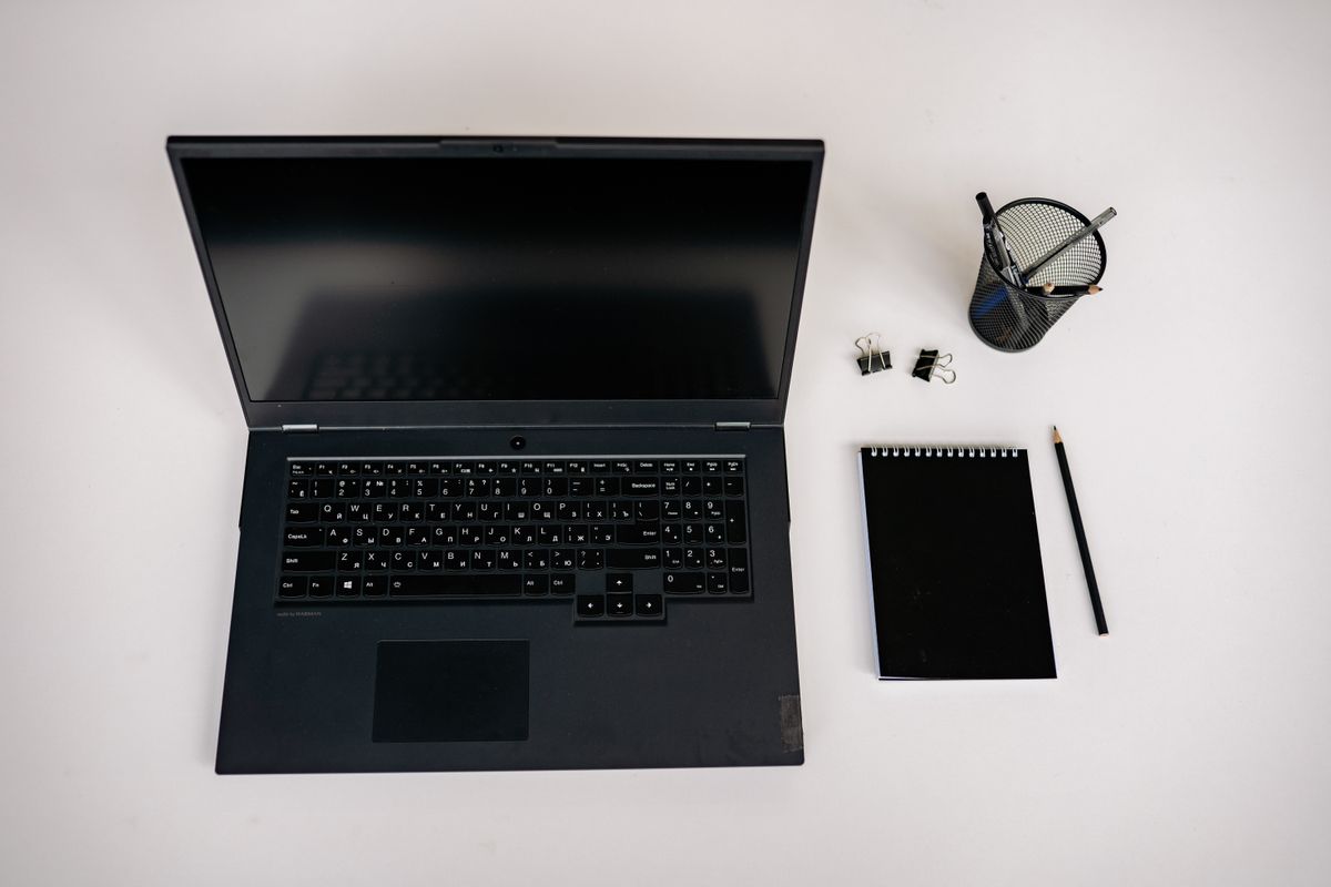 HP ZBook 15 G6 · i7 · Quadro T1000