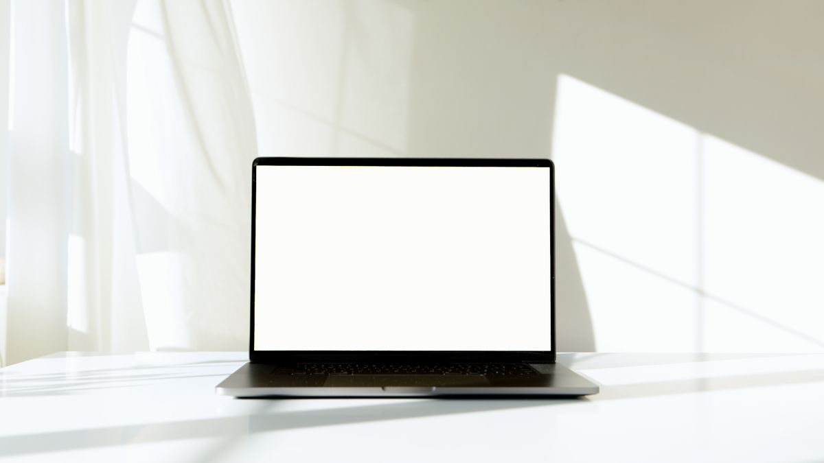 HP EliteBook 850 G6 · i7